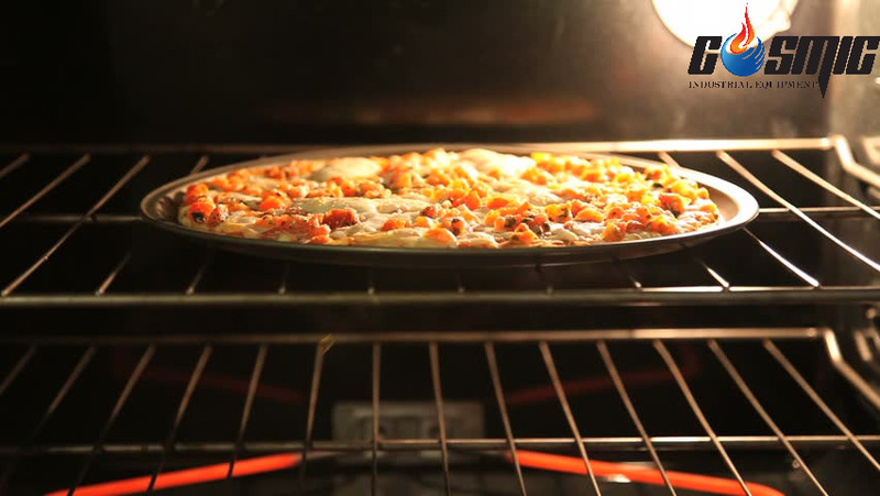 Bật tắt lò nướng đúng cách để bảo vệ lò và có những mẻ bánh pizza ngon