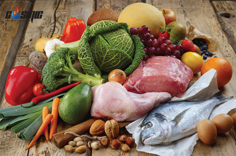 Người dùng thoải mái bảo quản nhiều loại thực phẩm trong 4 ngăn chứa lớn tủ đông mát