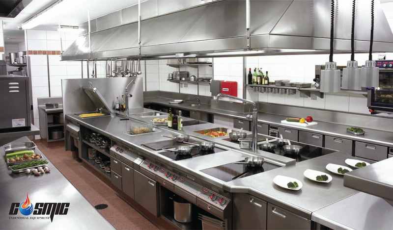 Với kiểu dáng gọn gàng, tủ đông mát đứng phù hợp với nhiều không gian bếp công nghiệp