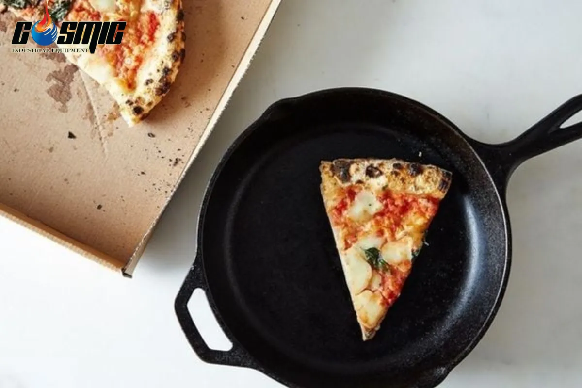 Hâm nóng pizza bằng chảo