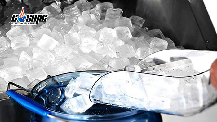 Máy làm đá giúp chủ động nguồn đá sạch cho quán cafe