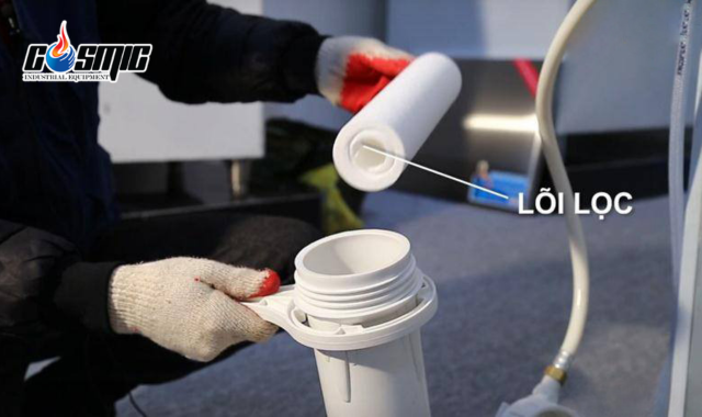 Lõi lọc bị nghẹt hoặc sử dụng quá lâu có thể ảnh hưởng đến chất lượng đá. 