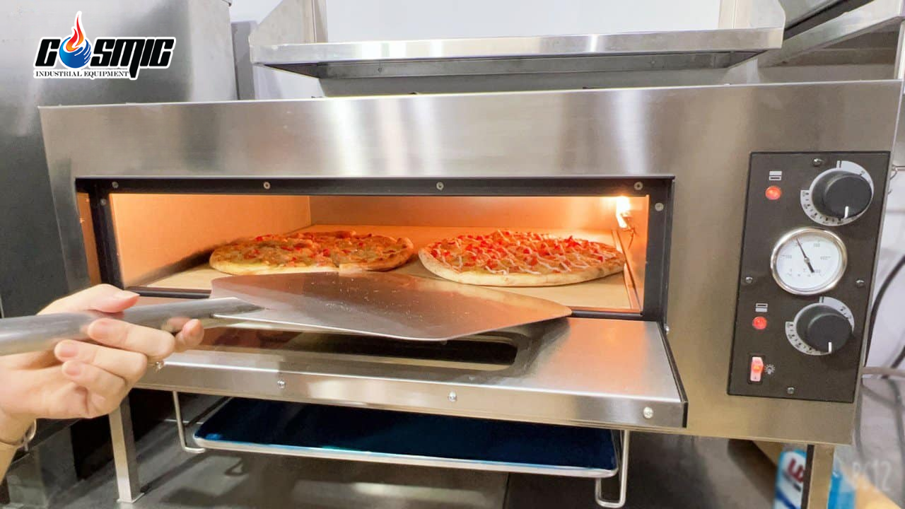 Gia nhiệt từ từ giúp đá nướng pizza đạt nhiệt độ ổn định và hạn chế nguy cơ nứt vỡ.